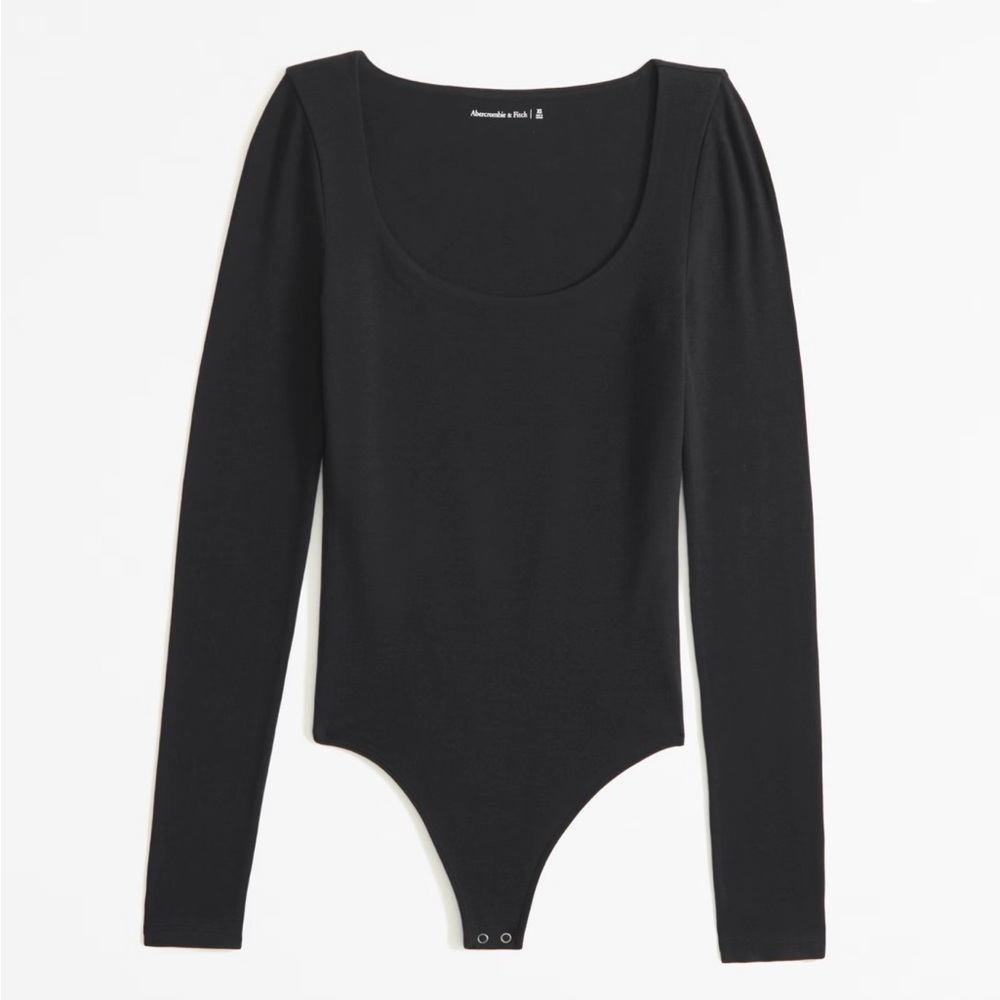 Abercrombie & Fitch Long-Sleeve Scoopneck Bodysuit; Black; size M